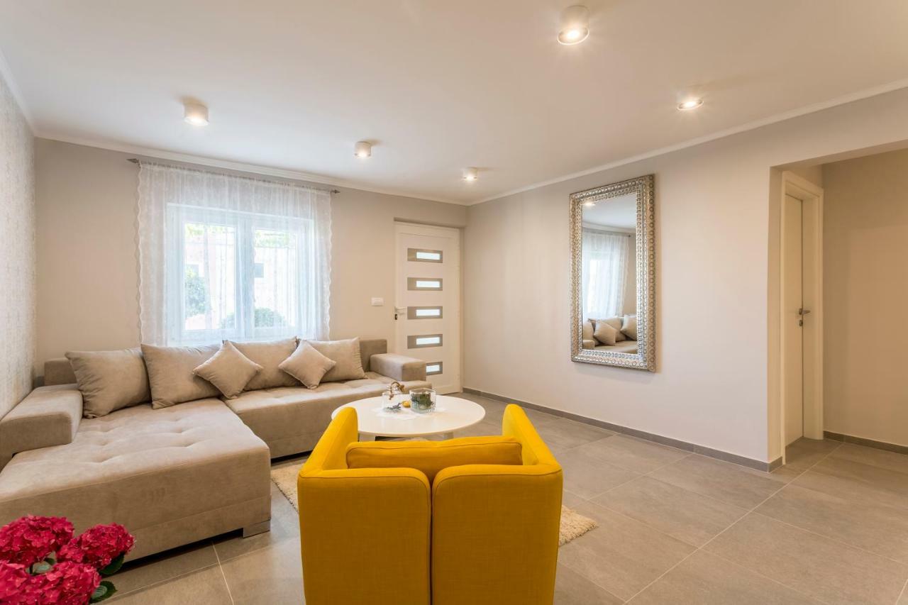Luxury Apartment Beyond Stobreč Екстериор снимка