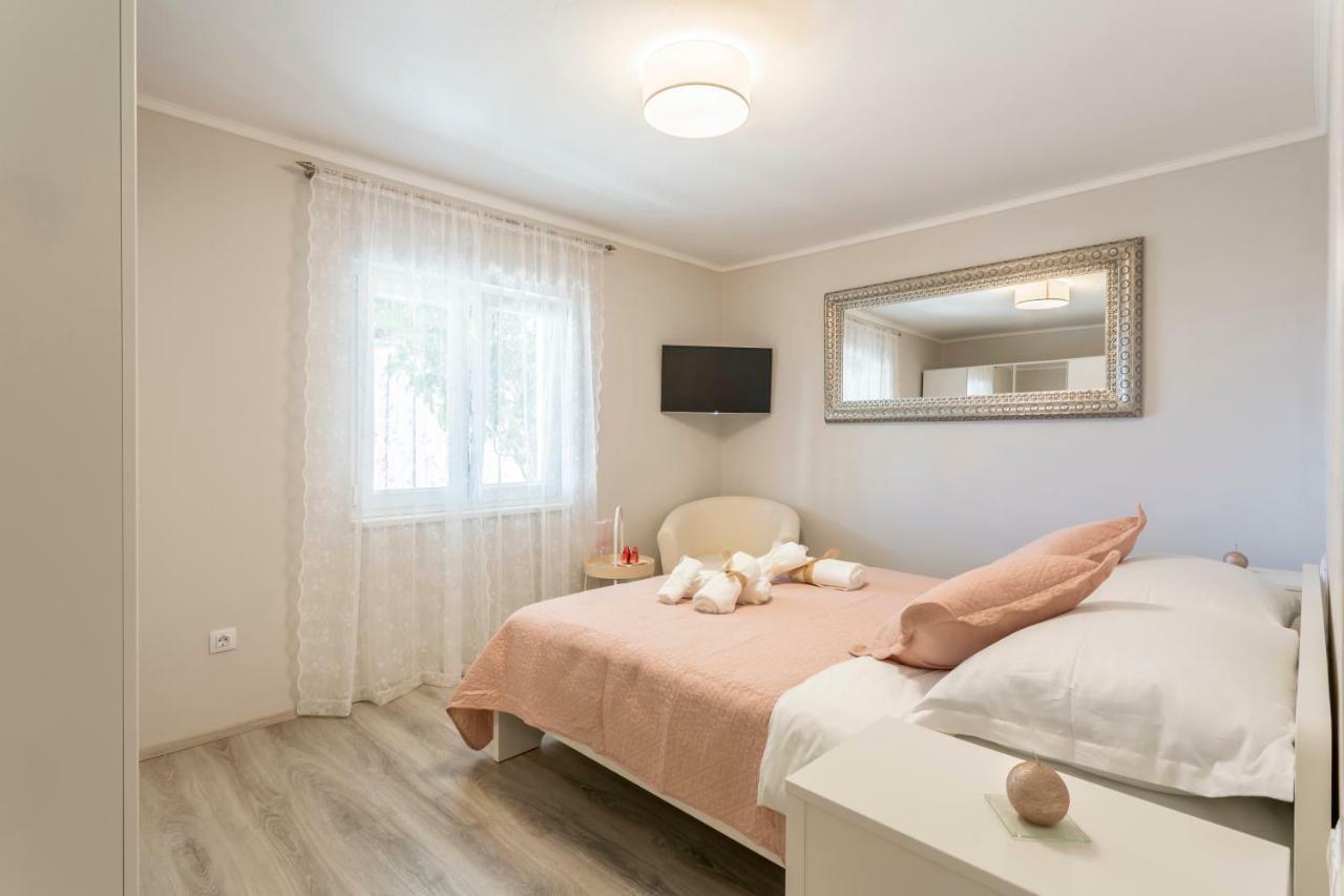 Luxury Apartment Beyond Stobreč Екстериор снимка